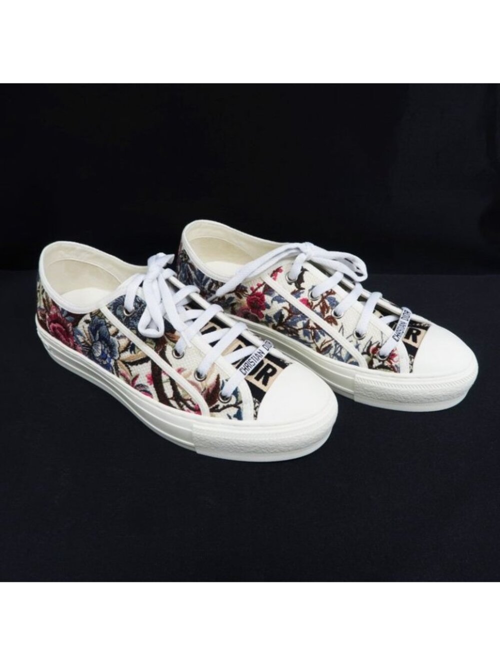 Dior Floral Embroidery Sneakers Size 38 Apparel Shoes - Picture 2 of 10